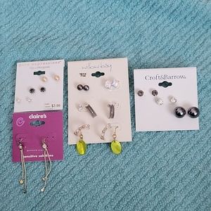 Lot of earrings